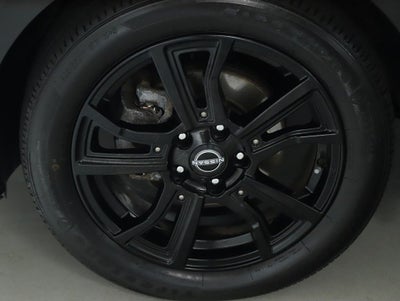 2023 Nissan Kicks SR Premium