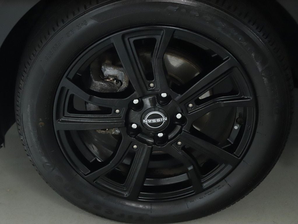 2023 Nissan Kicks SR Premium