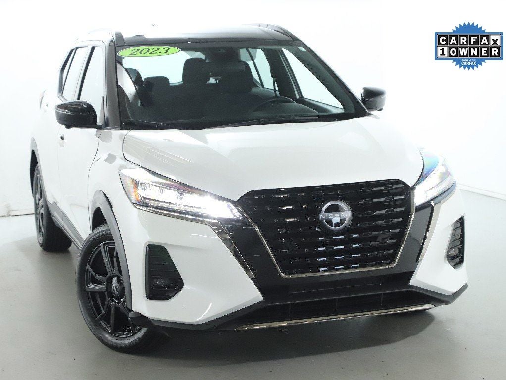 2023 Nissan Kicks SR