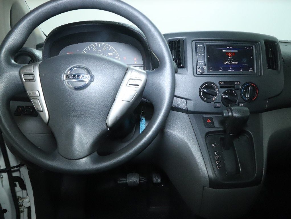 2020 Nissan NV200 SV