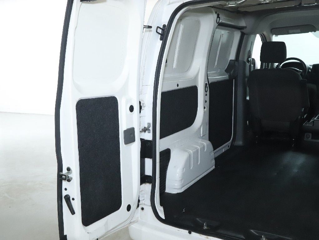 2020 Nissan NV200 SV