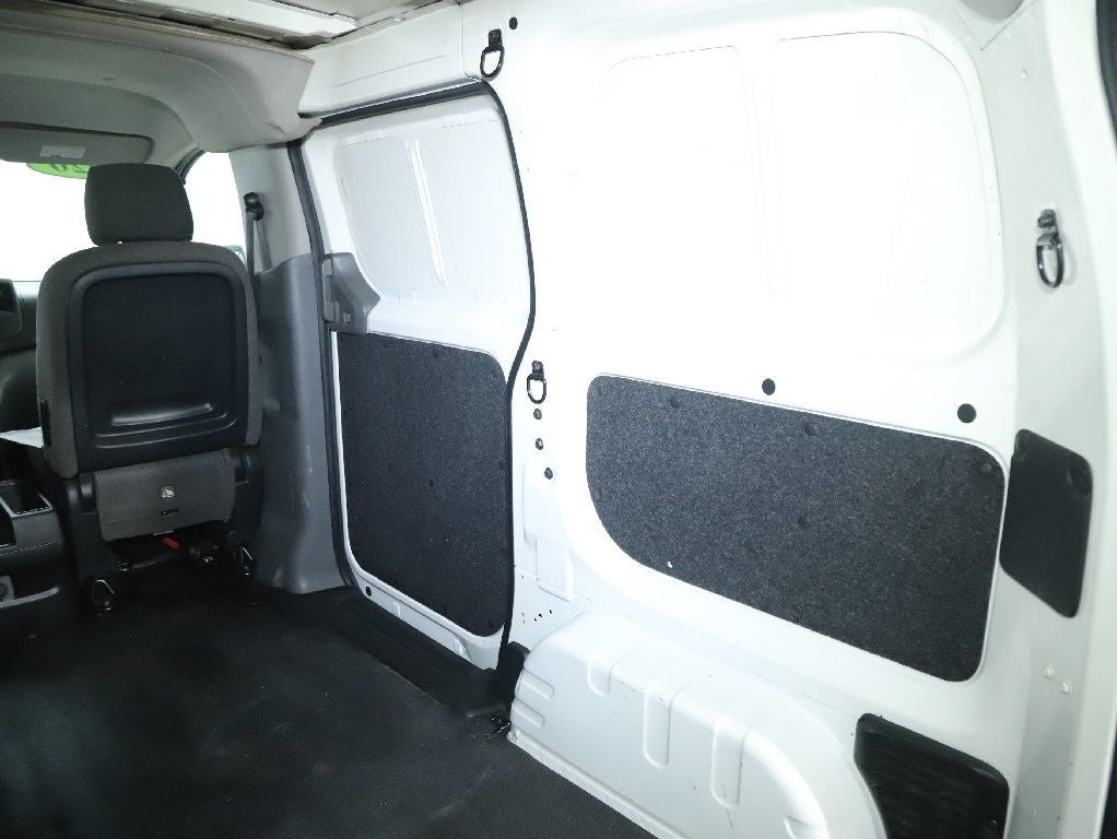 2020 Nissan NV200 SV