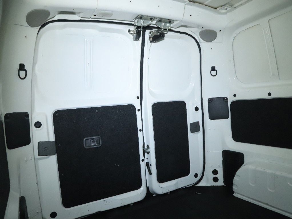 2020 Nissan NV200 SV