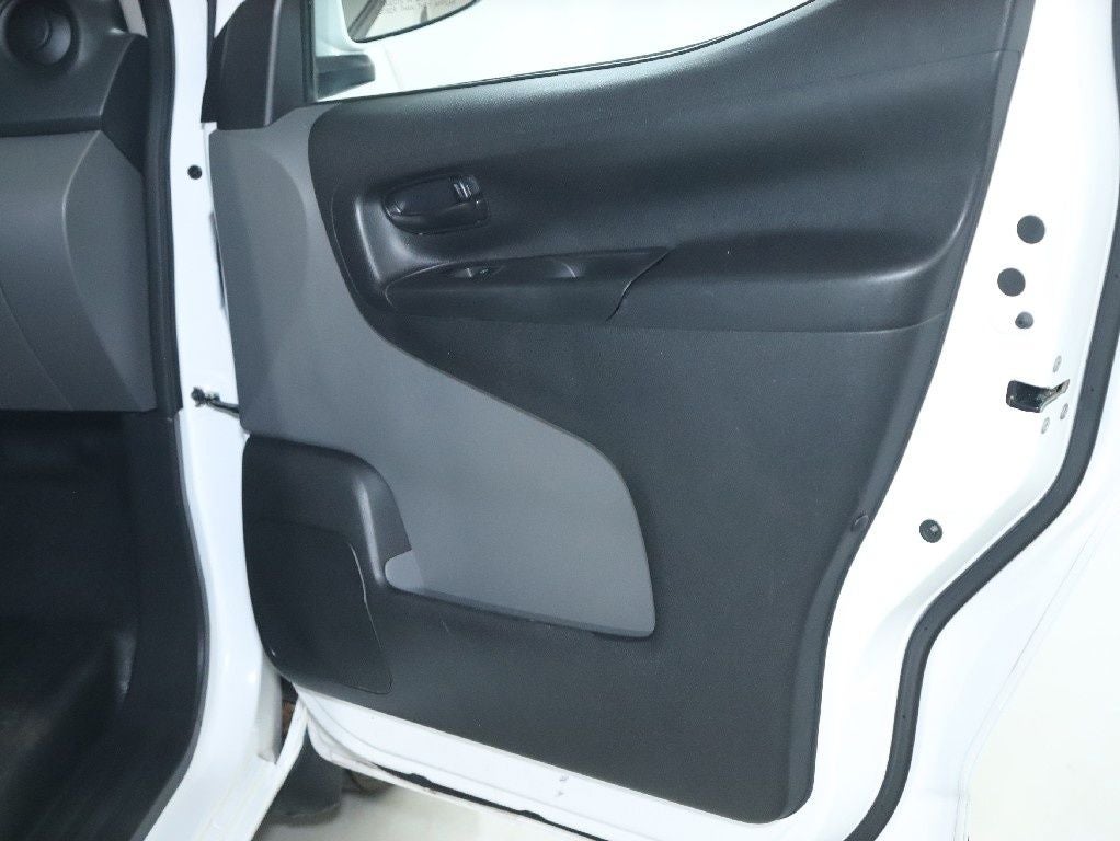 2020 Nissan NV200 SV