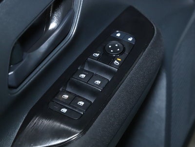 2025 Nissan Kicks S AWD