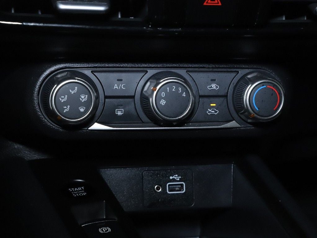 2025 Nissan Kicks S AWD