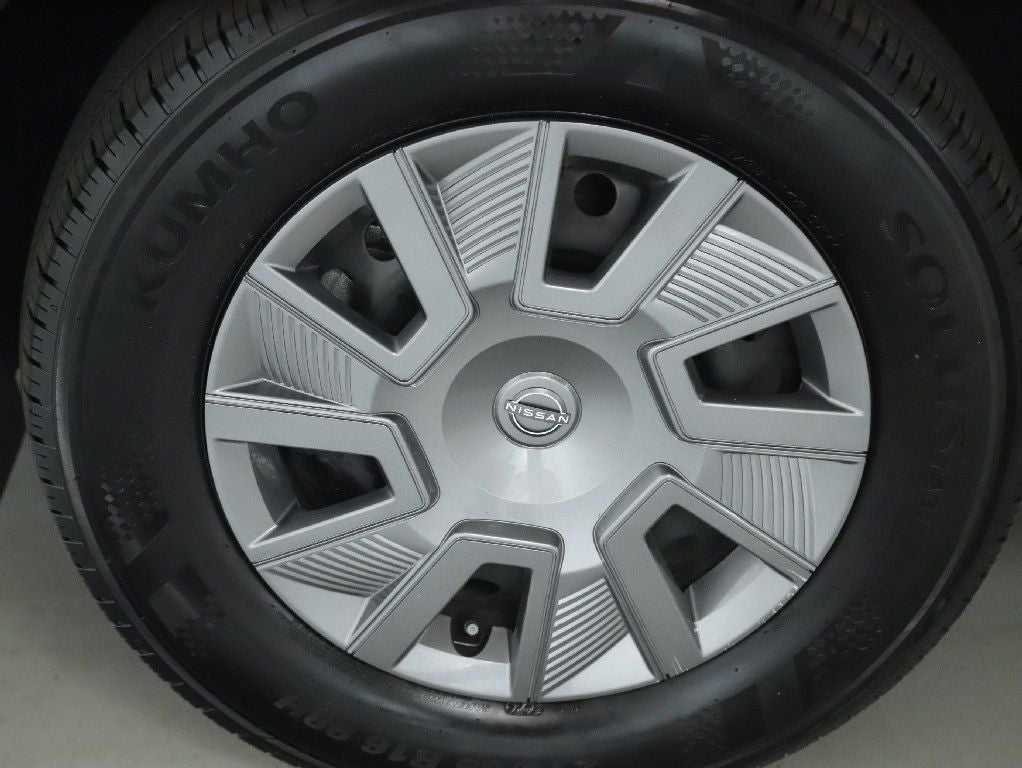 2025 Nissan Kicks S AWD
