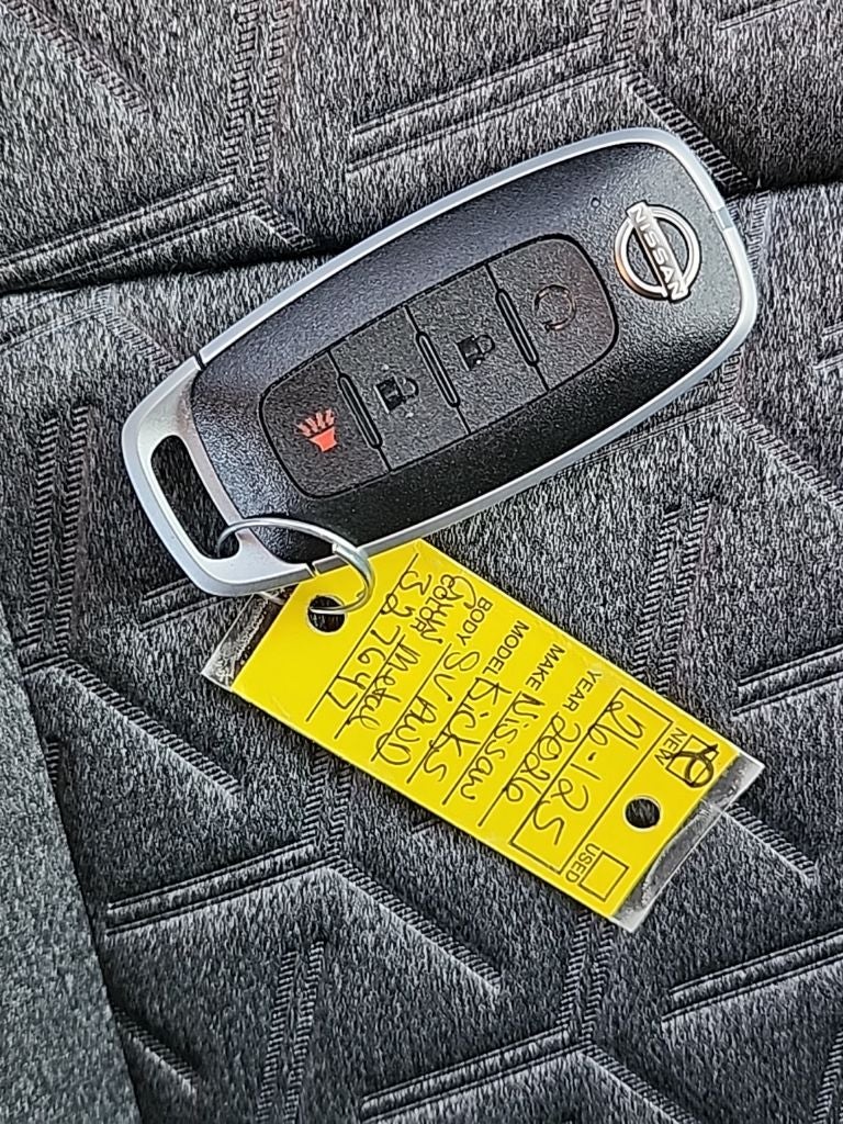 2026 Nissan Kicks SV