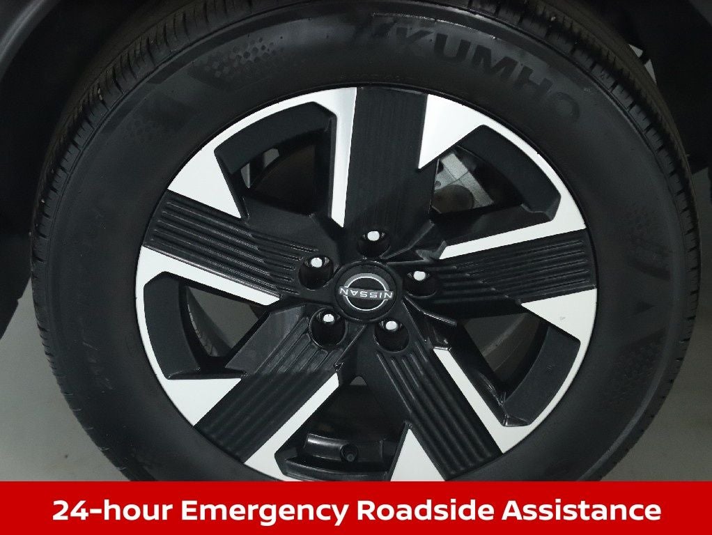 2025 Nissan Kicks SV AWD