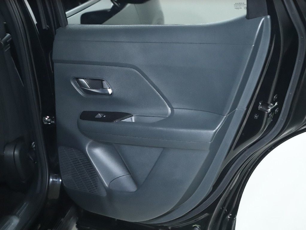 2025 Nissan Kicks SV AWD