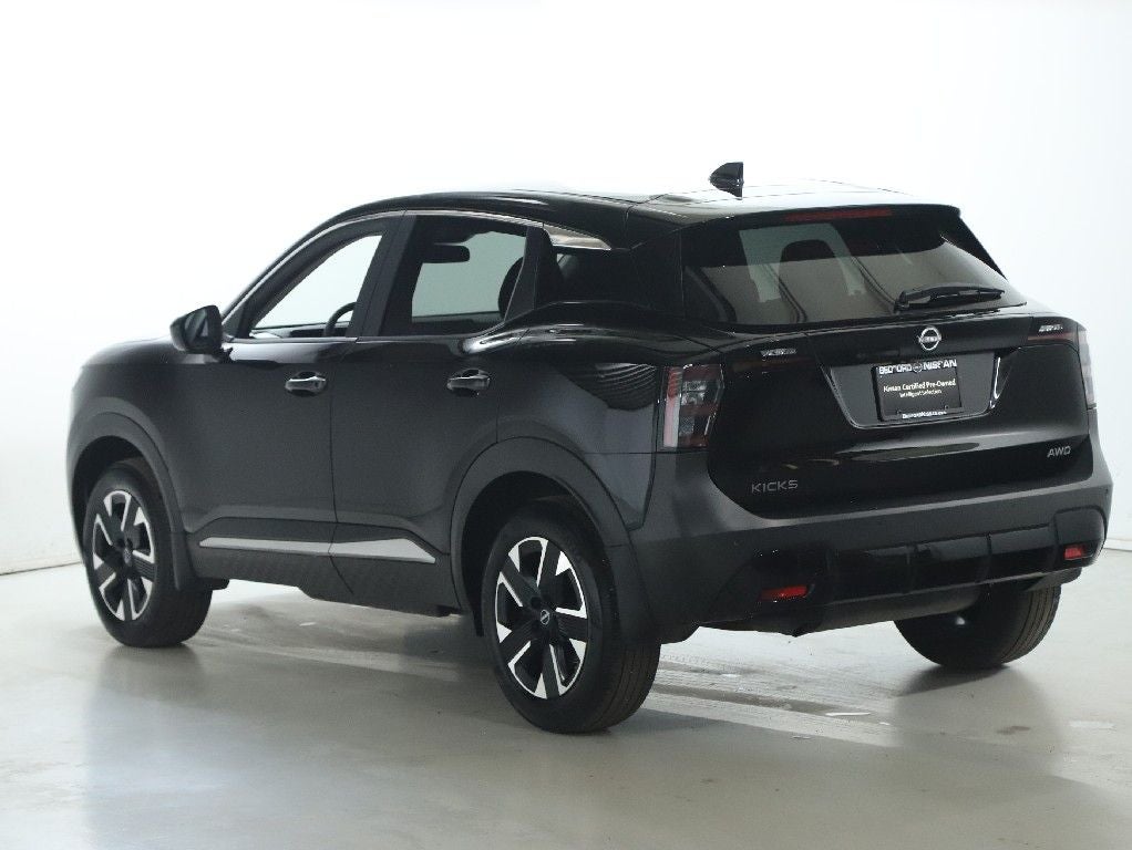 2025 Nissan Kicks SV AWD