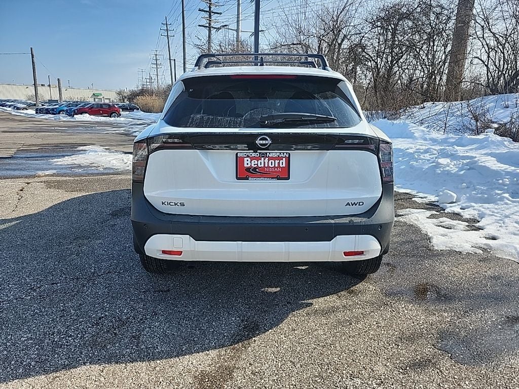 2026 Nissan Kicks SV