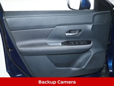 2025 Nissan Kicks SV AWD