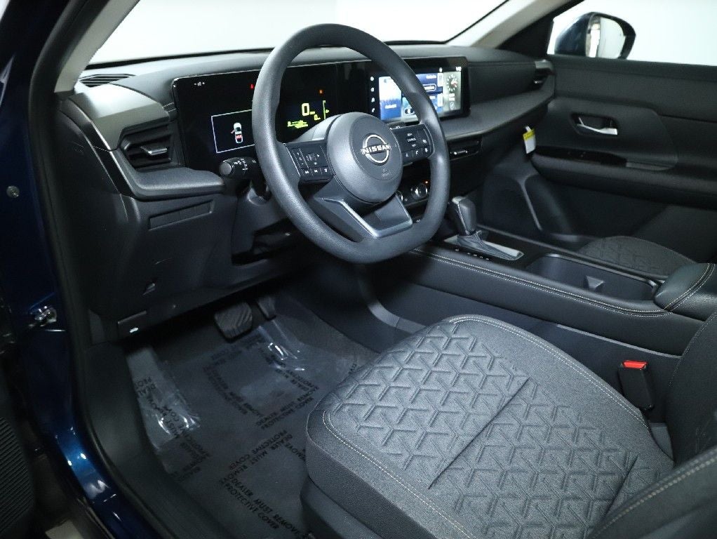 2025 Nissan Kicks SV AWD