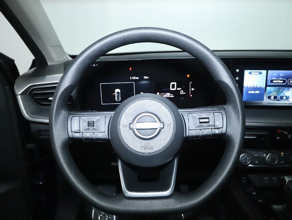 2025 Nissan Kicks SV AWD