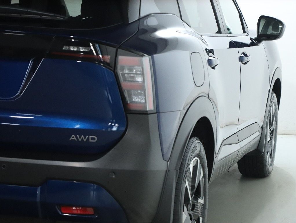 2025 Nissan Kicks SV AWD