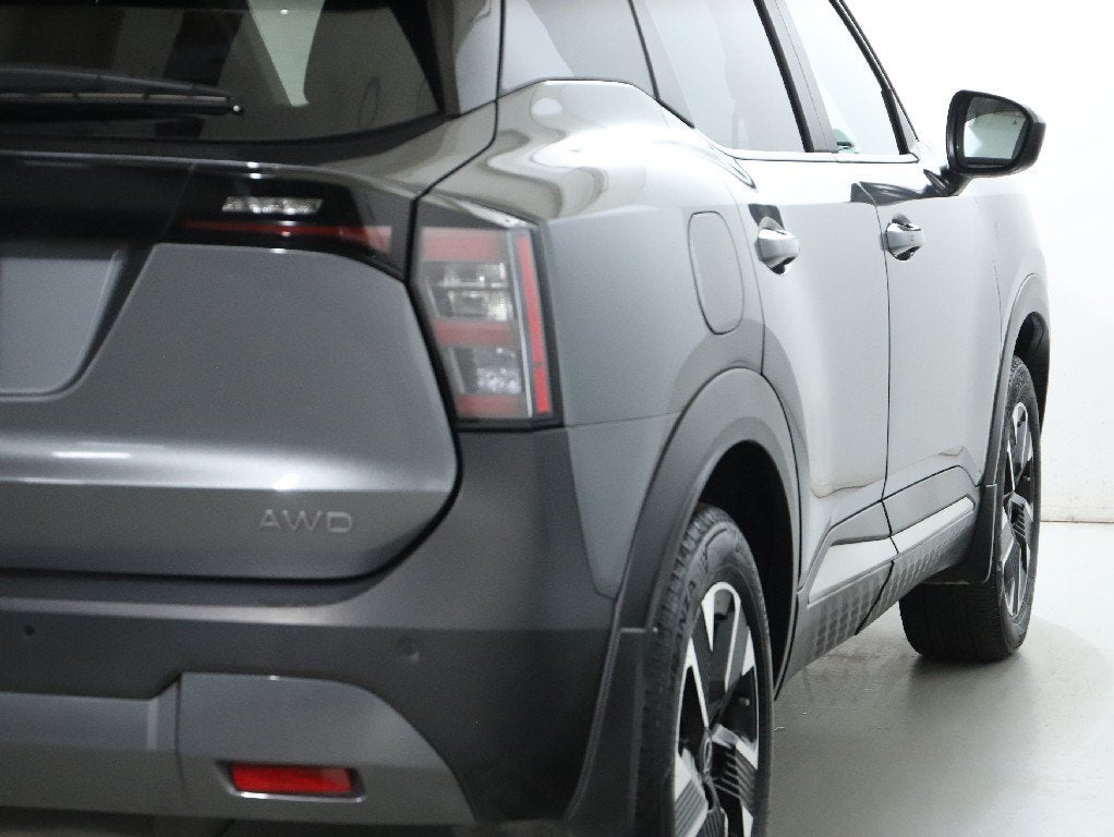 2026 Nissan Kicks SV AWD