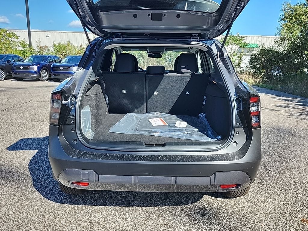 2027 Nissan Kicks SV