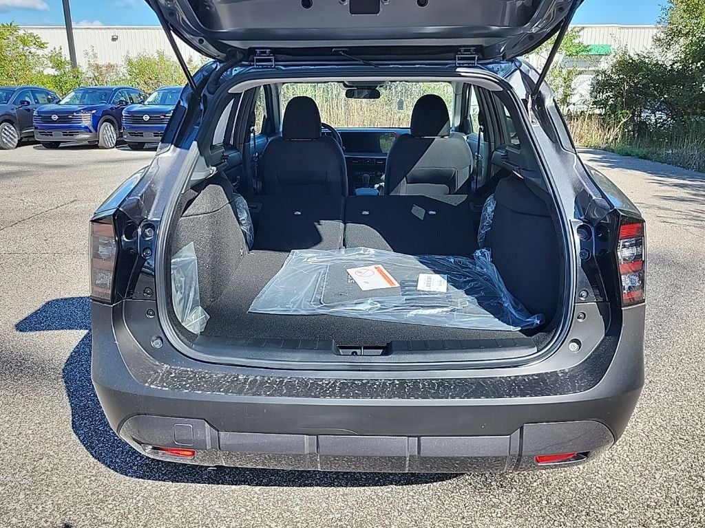 2027 Nissan Kicks SV
