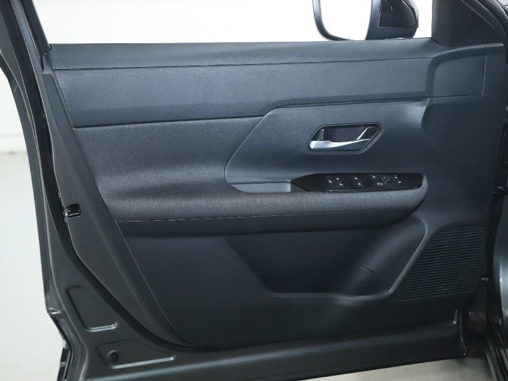 2026 Nissan Kicks SV Premium AWD
