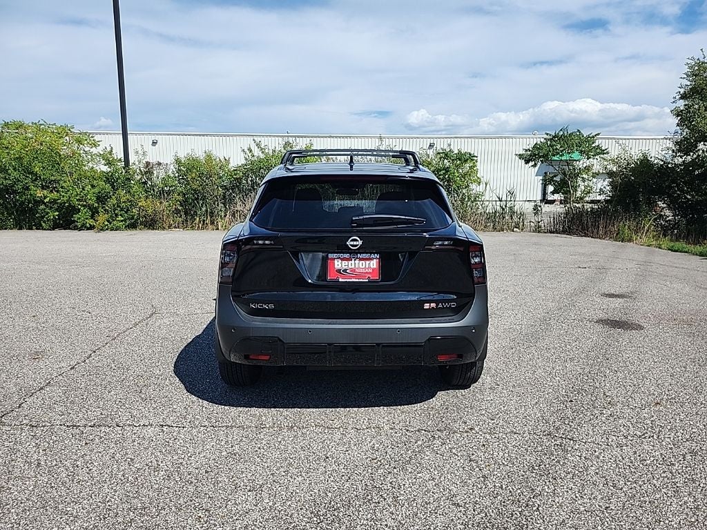 2026 Nissan Kicks SR