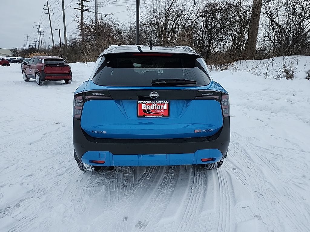 2026 Nissan Kicks SR