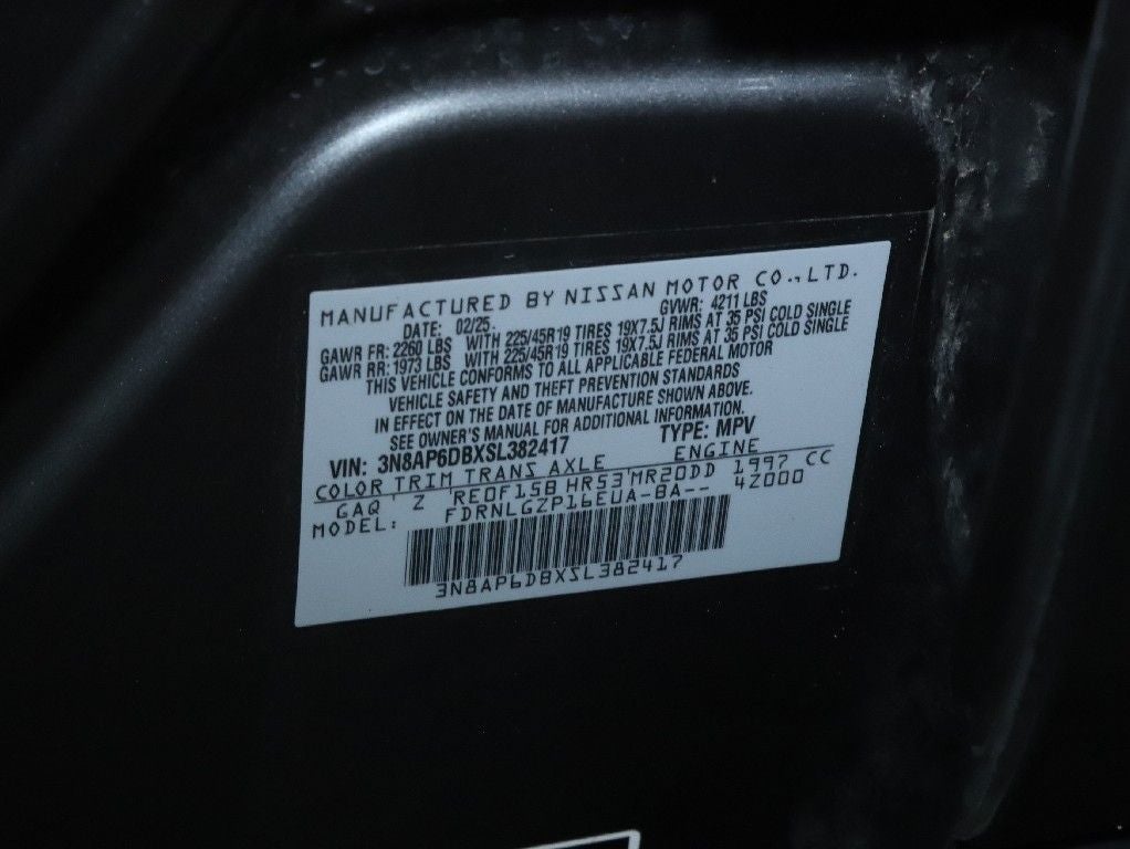 2025 Nissan Kicks SR AWD