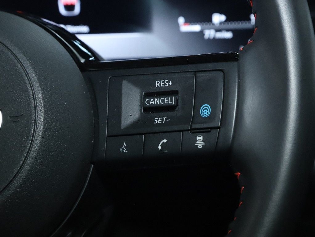 2025 Nissan Kicks SR AWD