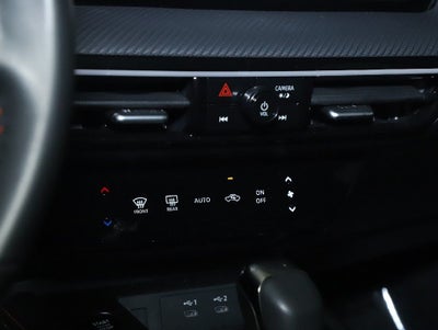 2025 Nissan Kicks SR AWD