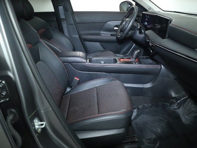 2025 Nissan Kicks SR AWD
