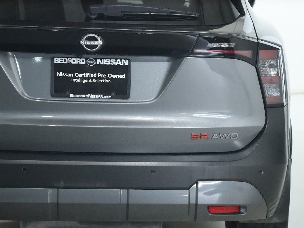 2025 Nissan Kicks SR AWD