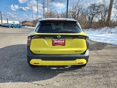 2026 Nissan Kicks SR