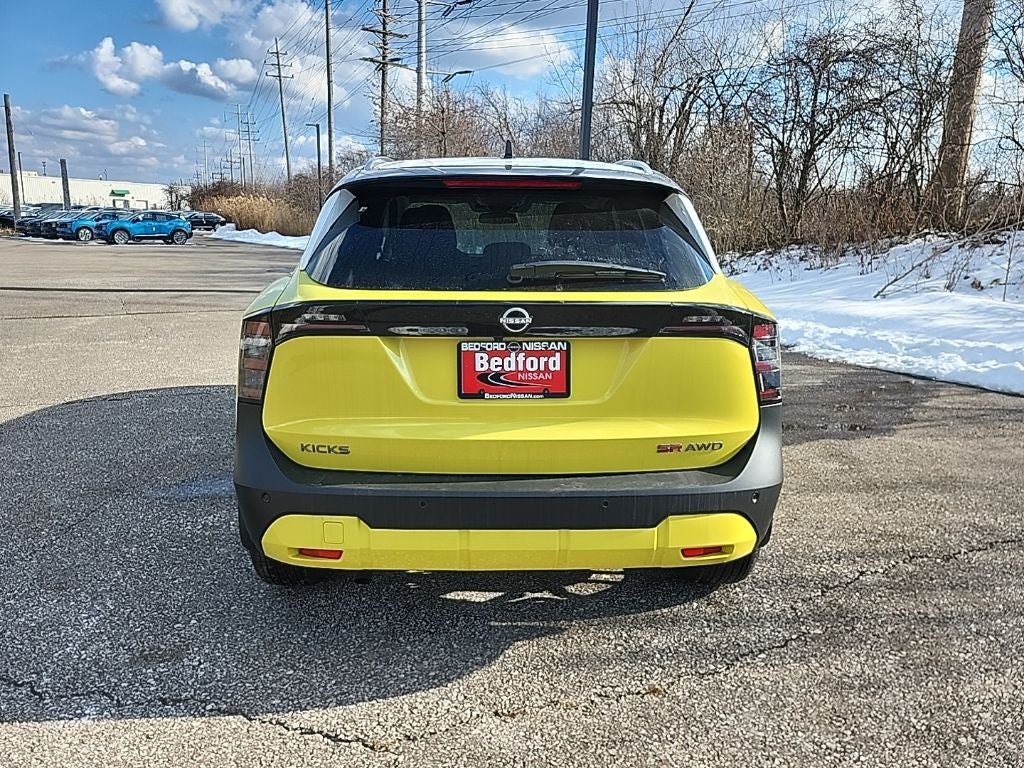 2026 Nissan Kicks SR