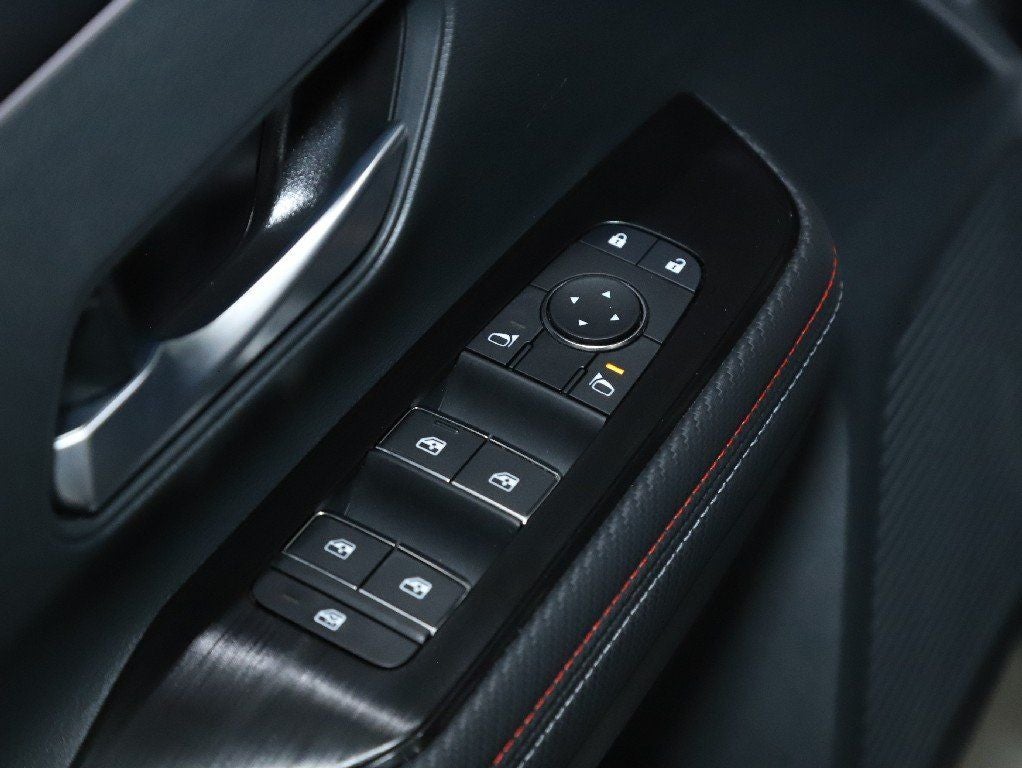 2025 Nissan Kicks SR Premium Package AWD