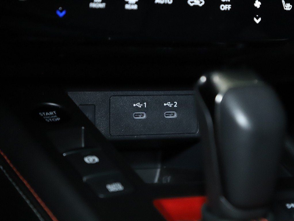 2025 Nissan Kicks SR Premium Package AWD