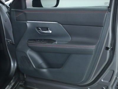 2025 Nissan Kicks SR Premium Package AWD