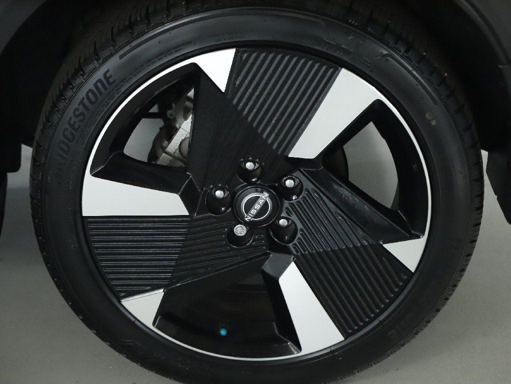 2025 Nissan Kicks SR Premium Package AWD