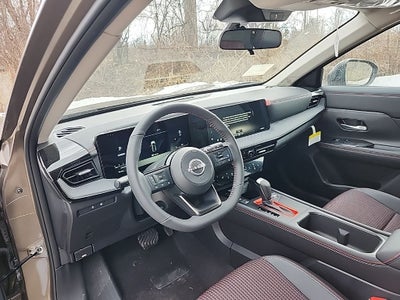 2026 Nissan Kicks SR