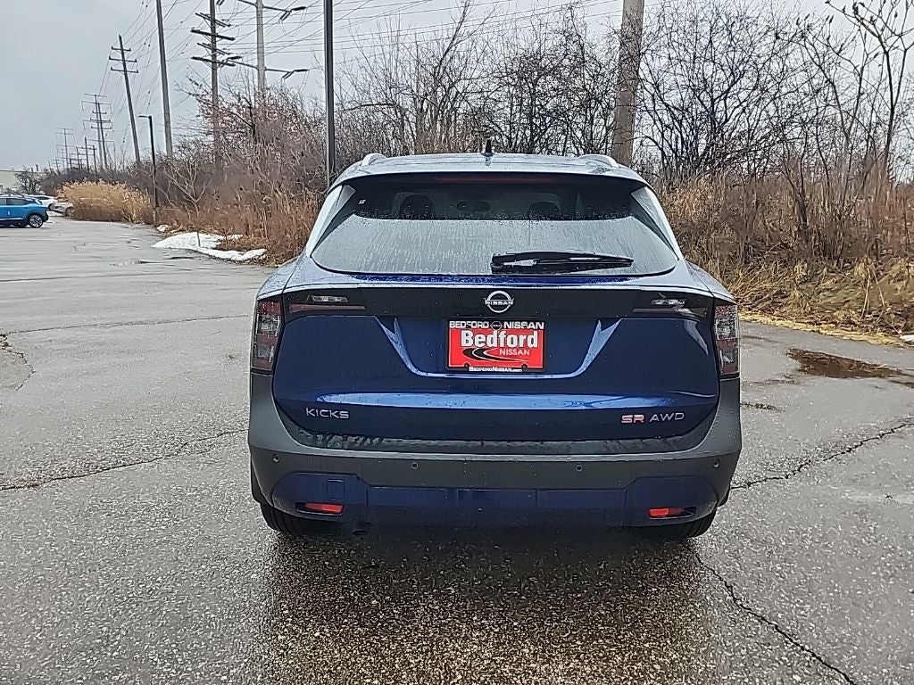 2026 Nissan Kicks SR