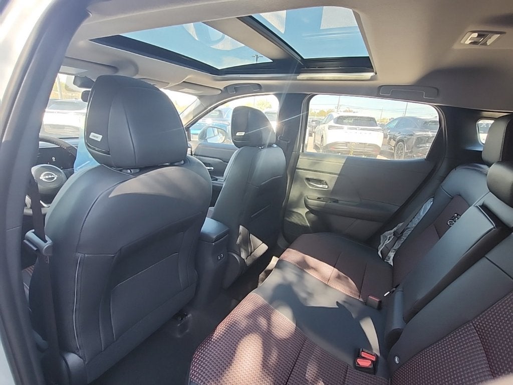 2027 Nissan Kicks SR