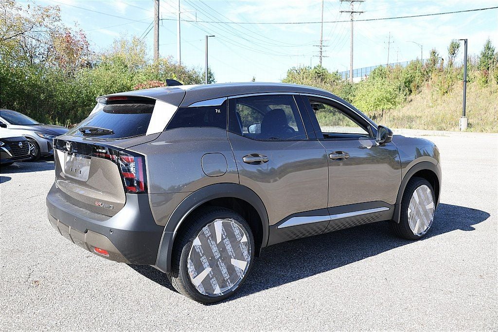 2026 Nissan Kicks SR