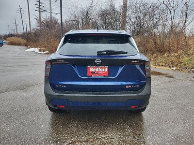 2026 Nissan Kicks SR