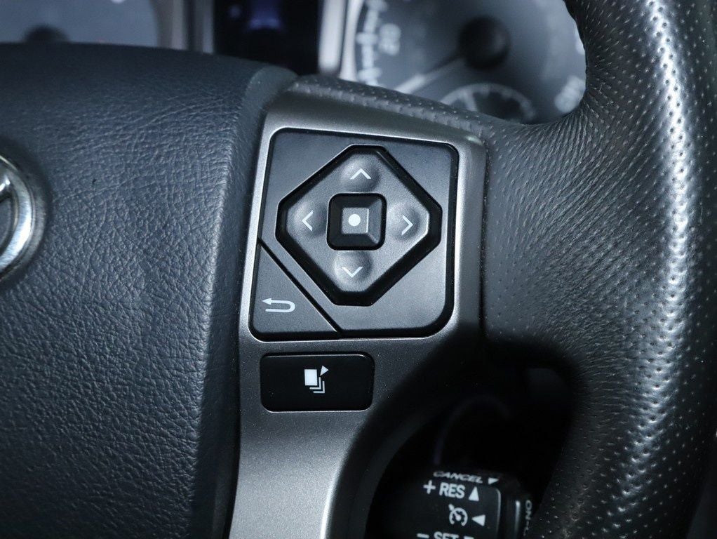 2017 Toyota Tacoma SR5 V6