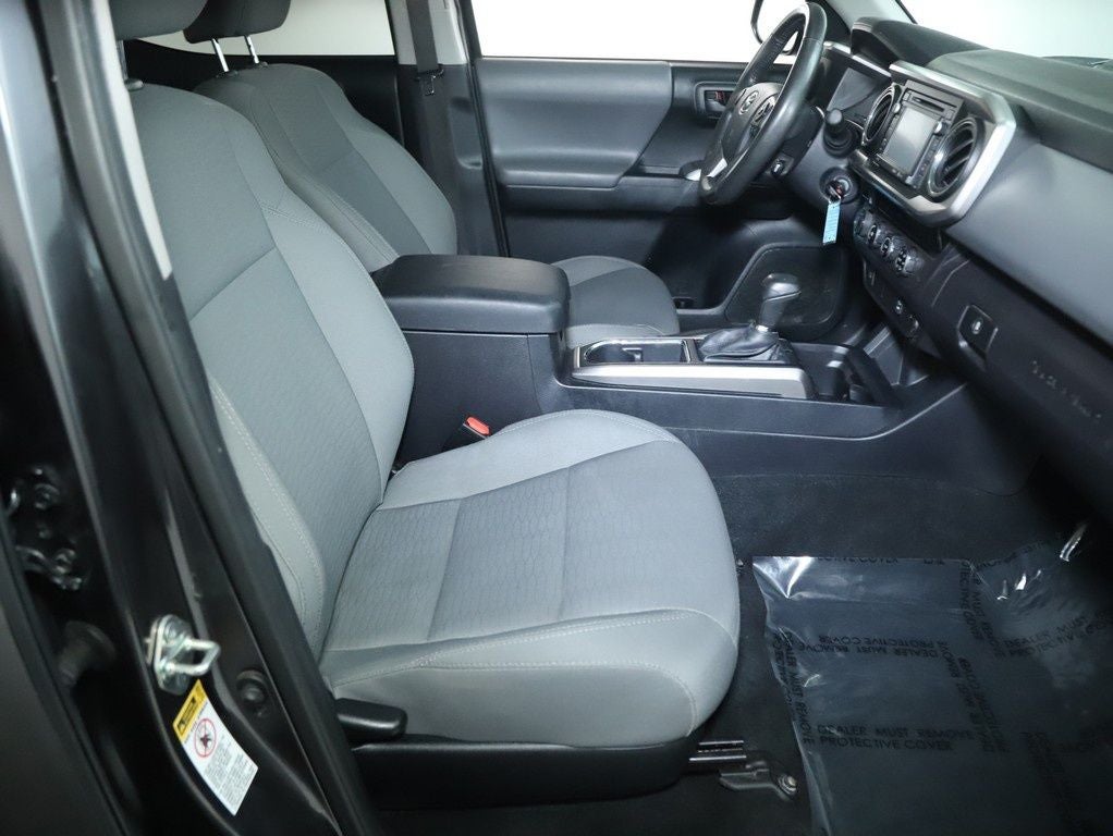 2017 Toyota Tacoma SR5 V6