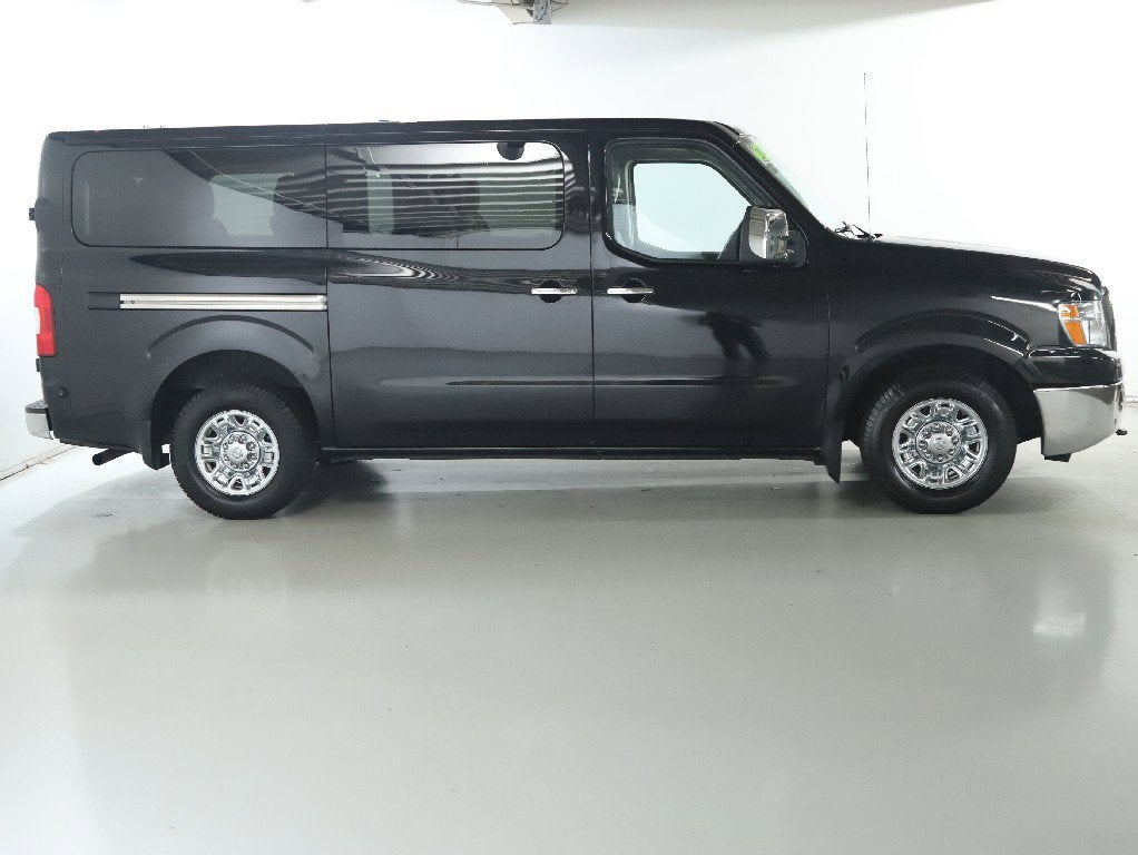 2021 Nissan NV Passenger SL 3500 12 PASSENGER