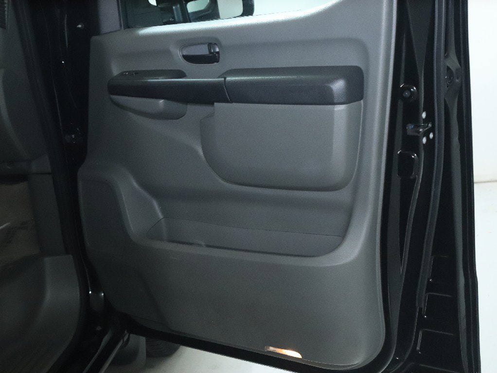 2021 Nissan NV Passenger SL 3500 12 PASSENGER