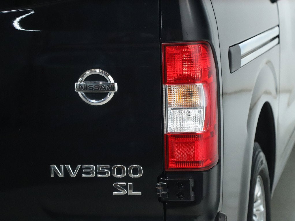 2021 Nissan NV Passenger SL 3500 12 PASSENGER