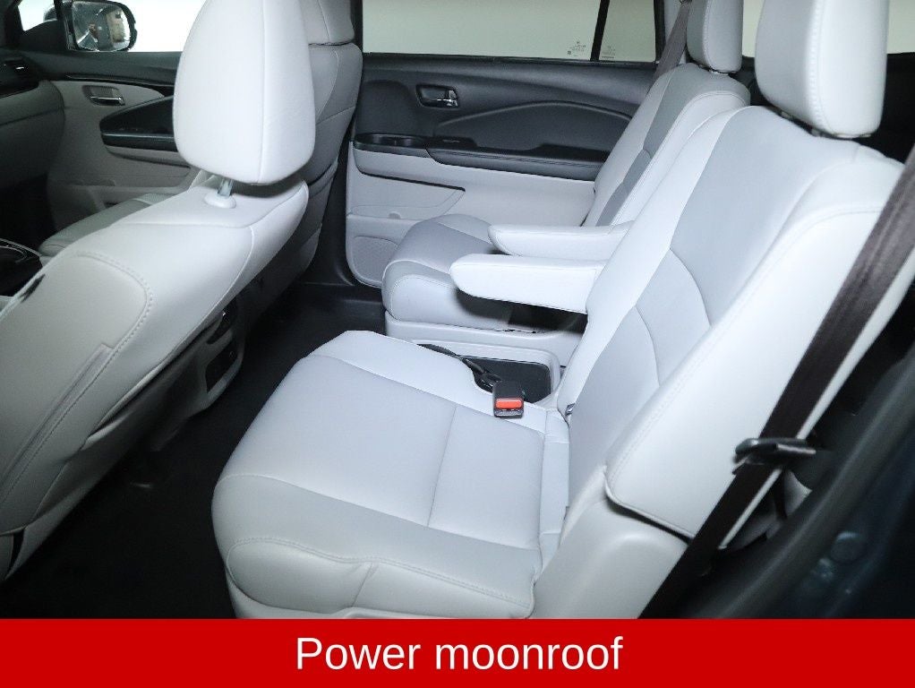 2022 Honda Pilot Touring 7 Passenger