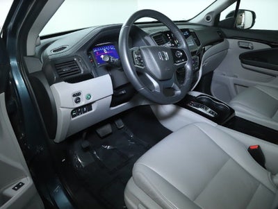 2022 Honda Pilot Touring 7 Passenger