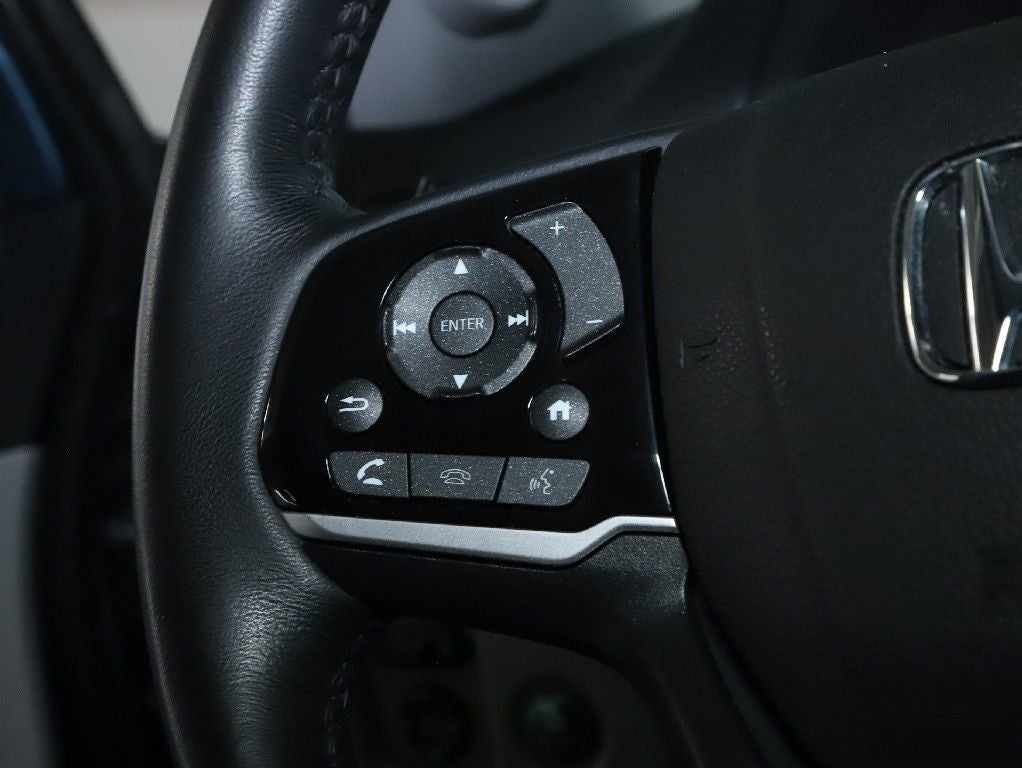 2022 Honda Pilot Touring 7 Passenger